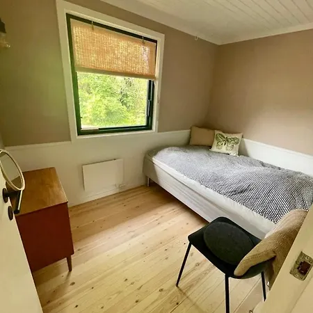 Unique Experience With A Cozy Shelter