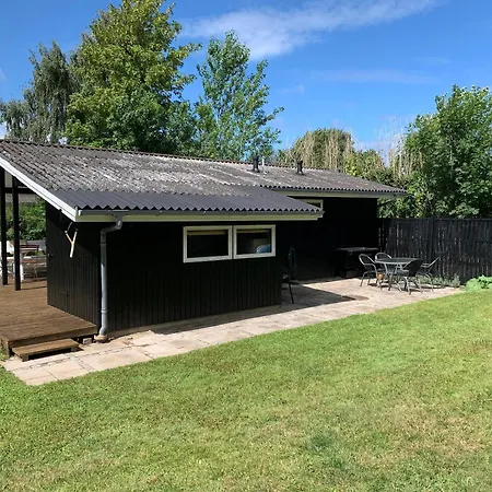Unique Experience With A Cozy Shelter * Hørve